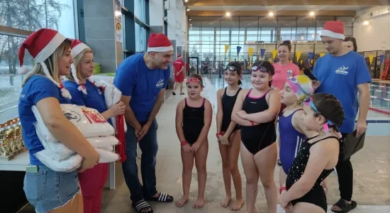 bf0f4685084e46f9e74bf61e2bd619e9