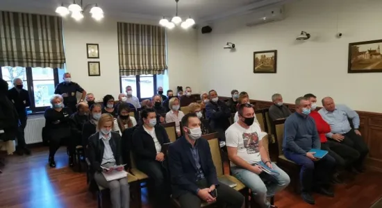 bf371afdfe573f23010dddfd82d7611d