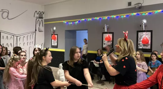 476571384 624982077085289 2493995057167544980 