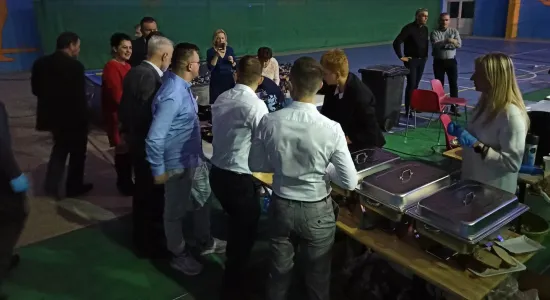 c5b035a3fd276e9242a6649ed7307e94