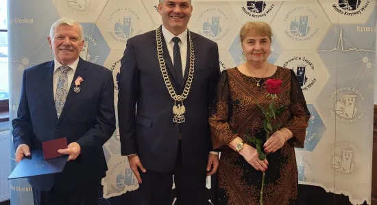 c9f2ca1d58e6e057bd07c9129e2f3926