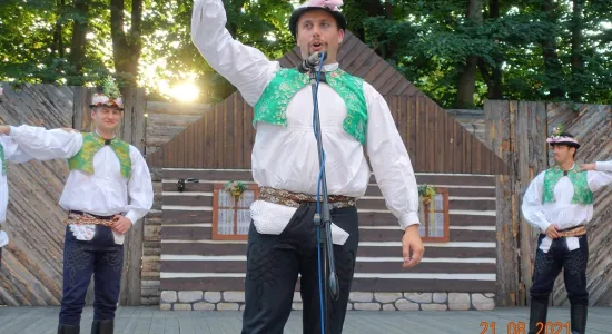 ce99a7c22345b154401c9092362fd56e