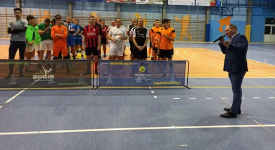 d3829340387851054b5803a8c7b4e3fd