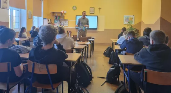 d39f1111ad8436649fd0a6586f8982c8