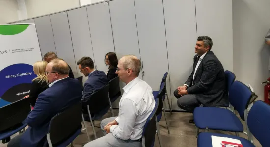 d63a11d8a55f63f4ac4c0955dd1f1cfc