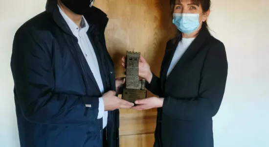 d6c9b3315b2199f472a5efc868c66e15