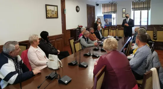 246620834 302715978032209 7709723508600016612 