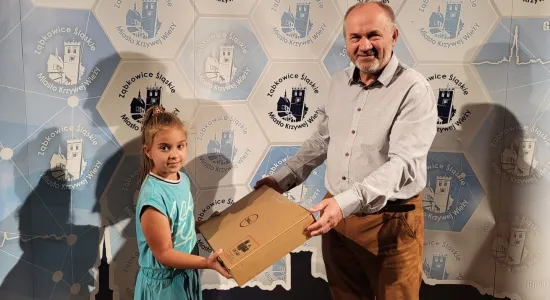 e40c7f27ed8238331f6b1aea0557711f