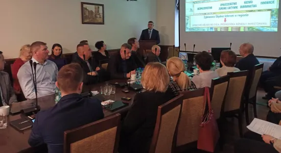 e56898bd6466fa1a01651eae26b9bcb8