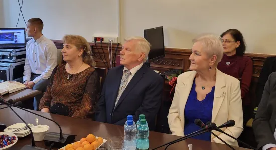 e8a32d3a257800389b5093fc06a62a48