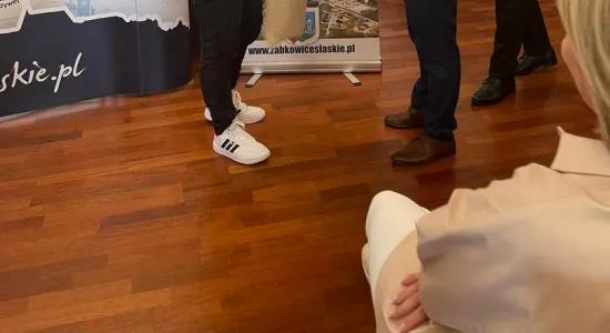 ea4f755cb9beb8e61d954e84b037f1b4