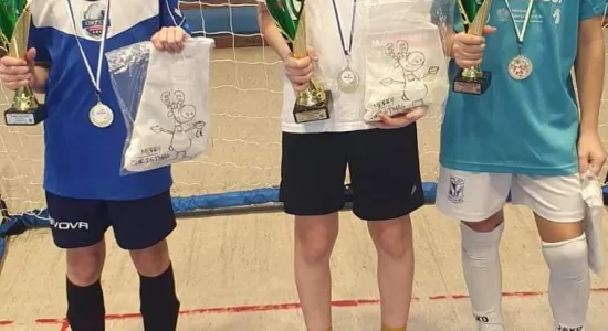 edaea9834012869018e9a221ce4df6e5