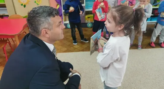 71873999 2629219650471872 5034179146721263616 