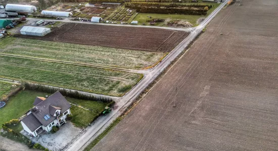 465992856 979020507590664 976122978769582078 