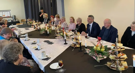 f66702be3afa93280b835e01f05ac188