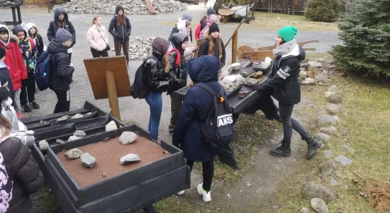 f78cf1a35bcc9ec57c7bed818ec99c3b