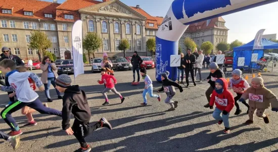 255649249 632701697754324 4851288167886078064 