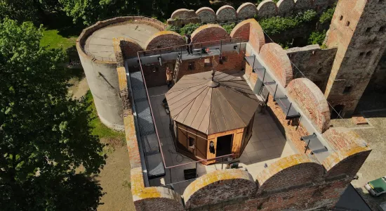 56742582 261562618082778 2926798244019175424 