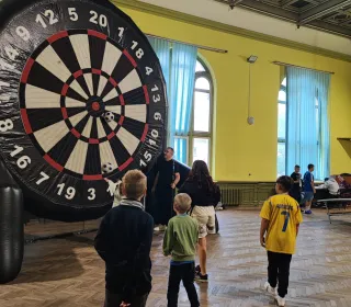 atrakcje dla dzieci podczas Dni i Nocy Krzywej Wieży 2025