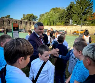 rozpoczęcie roku szkolnego w Szkole Podstawowej Nr 1 w Ząbkowicach Śląskich