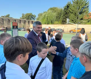 rozpoczęcie roku szkolnego w Szkole Podstawowej Nr 1 w Ząbkowicach Śląskich