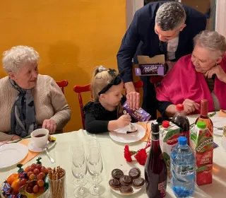 06a0a777180afd24a55e0a5d98493c2c