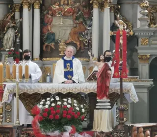 1665ddccdba954ba3d2995ac6b094143