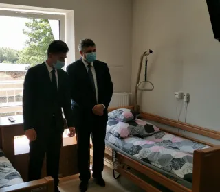 1 (8