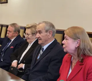 1df55ac4fbbd786dcb68ec6e4d8d03c9