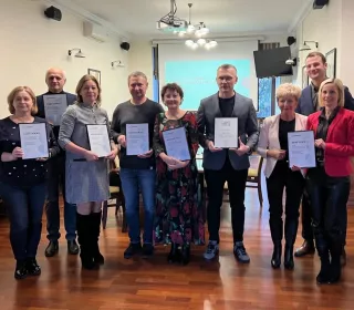 469984535 17993276531725029 7763227898809992239 