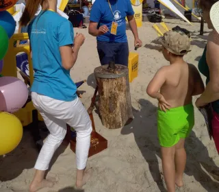 24637cb1b7fe311670e43f8b8ead9bfd