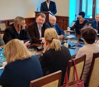 27bed7175c6da8527df8d331110faa3a