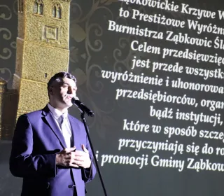 27e681c955a4042a79e43374dae362f4