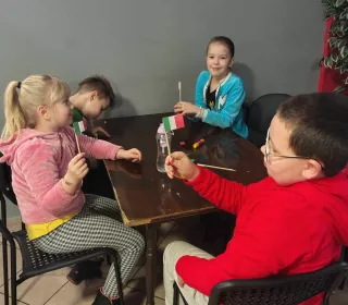 2a83b83671829487375bbca1ae758198