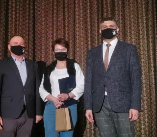 2c37d3e5874a9d2c7e8b67b540769d74