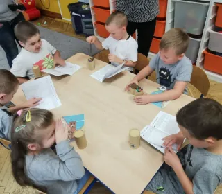 71037544 2607538479306656 5091875461043060736 