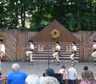 3d62b99ead8dc64c193d889aeb15fb70