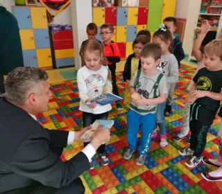 72174373 2629219137138590 1423877049847644160 