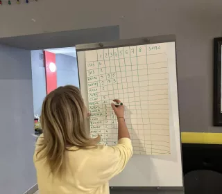 3ef4b27b660e7e4716822289e9f6abbc