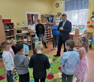 71010736 2601362429924261 2030388988241510400 