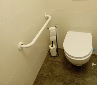 42b14c716a749bbf952f7bf5b9e6a2d4