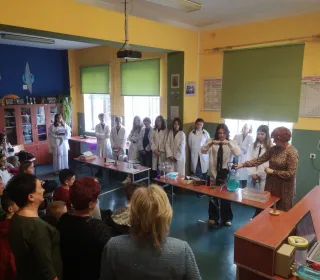 44d785eab196979170e6464acbe45388