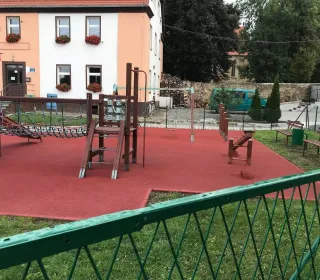 4851ea1ea2b0e3bfb550f99be18c2835