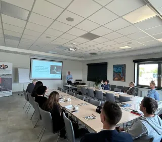 48ae7ba569cfaf99c96d95466382c997