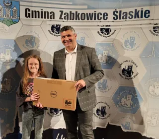 48c75bf43ee36c96eccbbaf458ff0dc4