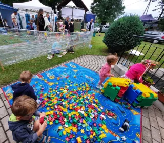 456822819 8204091336317538 2807674432423364671 