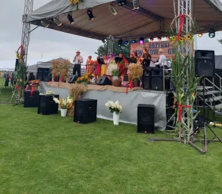 4adb7c52f81442a42ec3691ed255cd6f