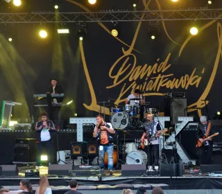  DSC175