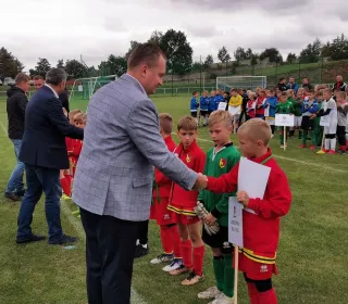 69622007 2435512286535653 258919118437089280 