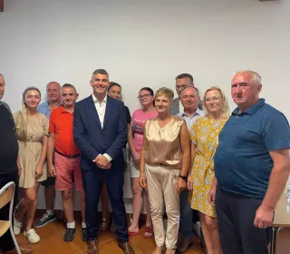 457234618 1053342042986888 2615857769078361880 